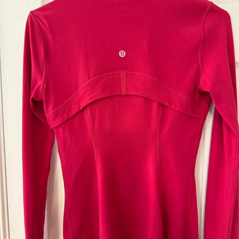 Lululemon Define Jacket - Passionate Pink, Size 4 - Picture 5 of 6